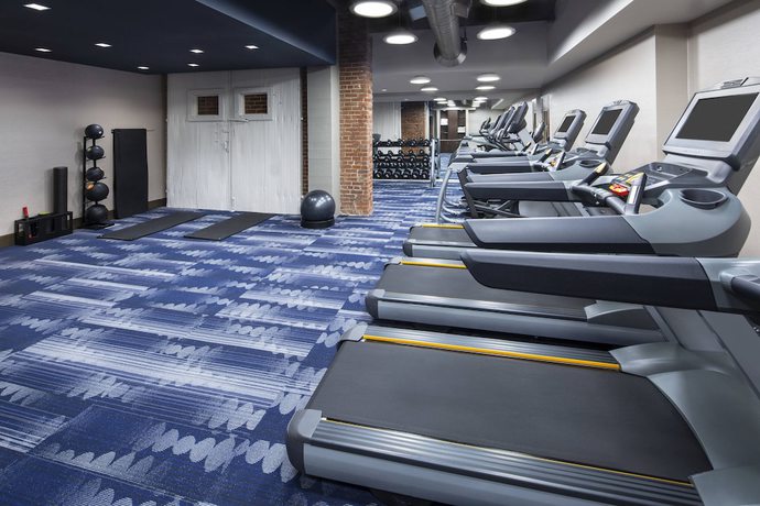 Imagen de los interiores del Hotel Courtyard By Marriott Cape Girardeau Downtown. Foto 9