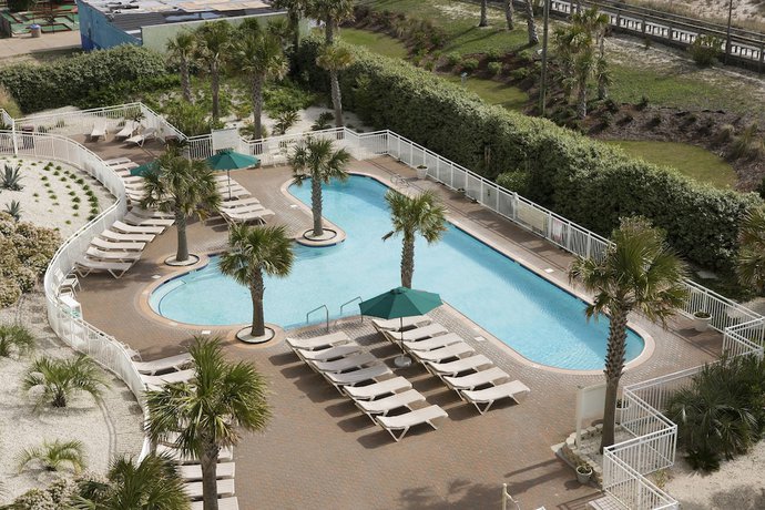 Imagen de la piscina del Hotel Courtyard By Marriott Carolina Beach. Foto 18