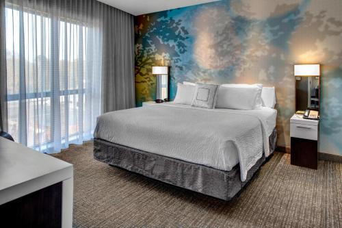 Imagen de la habitación del Hotel Courtyard By Marriott Carrollton. Foto 19