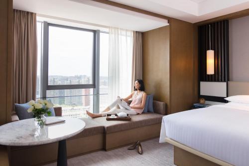 Imagen de la habitación del Hotel Courtyard By Marriott Changsha South. Foto 9