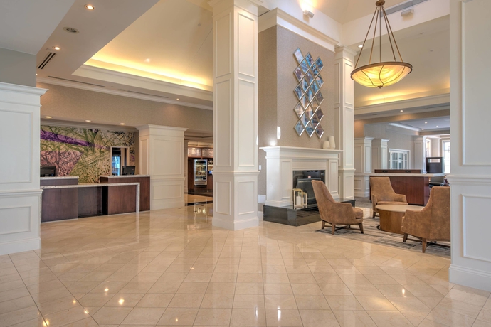 Imagen de los interiores del Hotel Courtyard By Marriott Chapel Hill. Foto 17