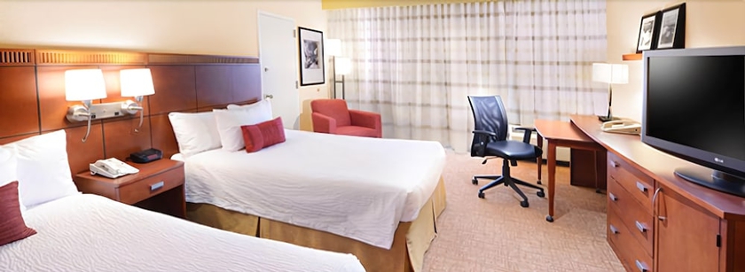 Imagen de la habitación del Hotel Courtyard By Marriott Charleston Downtown/civic Ce. Foto 10