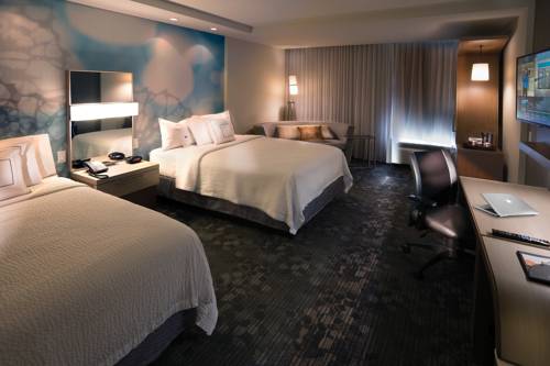 Imagen de la habitación del Hotel Courtyard By Marriott Charleston Summerville. Foto 4