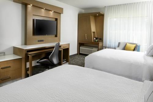 Imagen de la habitación del Hotel Courtyard By Marriott Charlotte Fort Mill, Sc. Foto 4