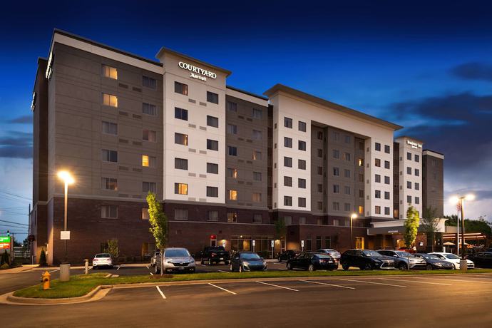 Imagen general del Hotel Courtyard By Marriott Charlotte Northlake. Foto 5