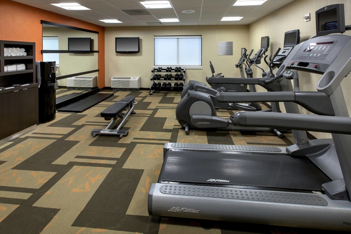 Imagen de los interiores del Hotel Courtyard By Marriott Charlottesville. Foto 18