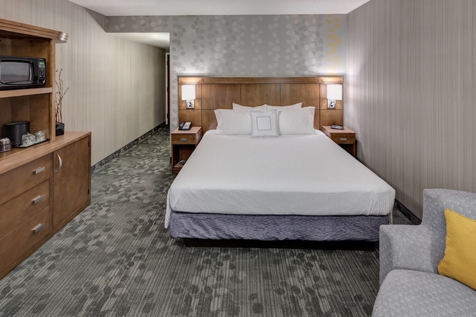 Imagen de la habitación del Hotel Courtyard By Marriott Charlottesville University Medical Ctr. Foto 2