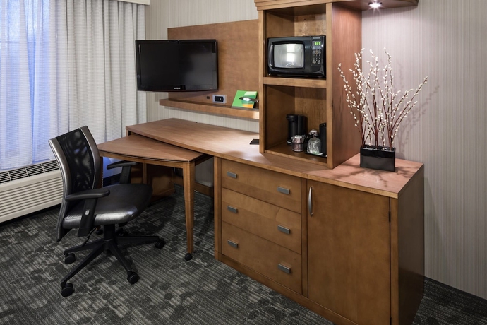 Imagen de la habitación del Hotel Courtyard By Marriott Charlottesville University Medical Ctr. Foto 3