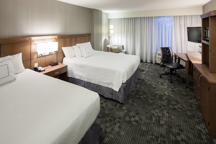 Imagen de la habitación del Hotel Courtyard By Marriott Charlottesville University Medical Ctr. Foto 5