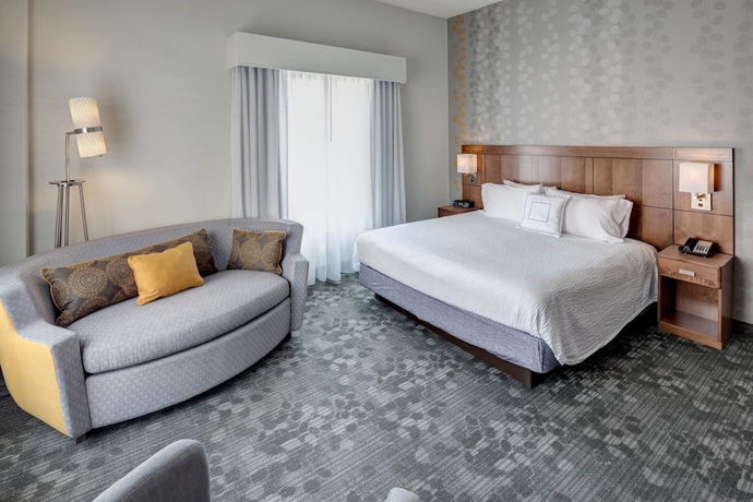 Imagen de la habitación del Hotel Courtyard By Marriott Charlottesville University Medical Ctr. Foto 8