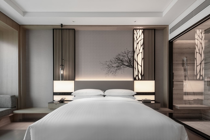 Imagen de la habitación del Hotel Courtyard By Marriott Chengdu South. Foto 5