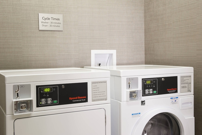 Imagen general del Hotel Courtyard By Marriott Chicago Glenview/northbrook. Foto 3