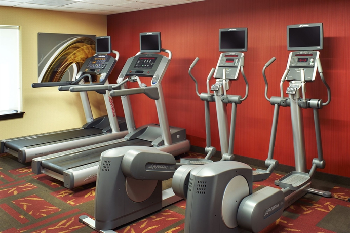 Imagen de los interiores del Hotel Courtyard By Marriott Chicago Lincolnshire. Foto 5