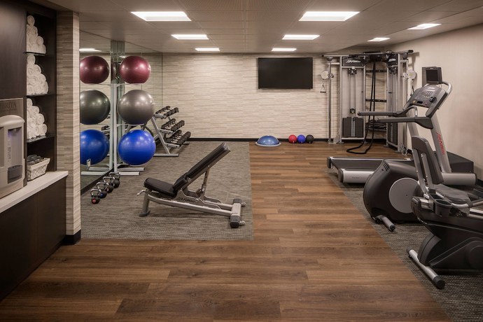 Imagen de los interiores del Hotel Courtyard By Marriott Cincinnati Airport South/florence. Foto 16