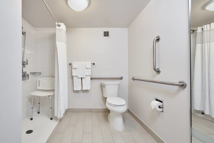 Imagen de la habitación del Hotel Courtyard By Marriott Cincinnati Airport South/florence. Foto 15