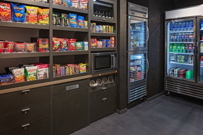 Imagen de los interiores del Hotel Courtyard By Marriott Cincinnati Mason. Foto 19