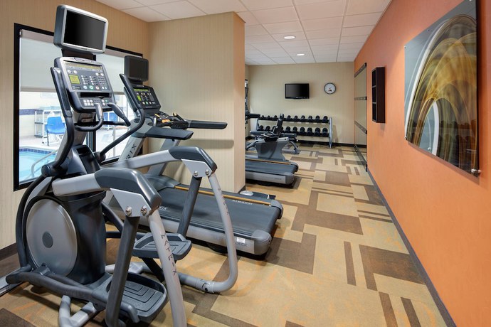 Imagen de los interiores del Hotel Courtyard By Marriott Cleveland Beachwood. Foto 16