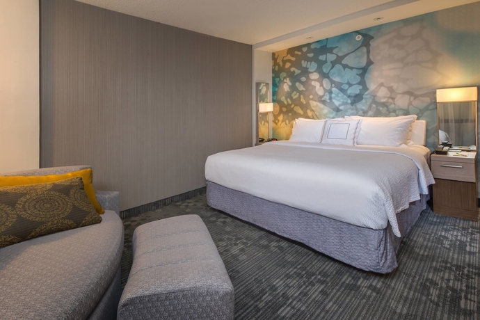 Imagen de la habitación del Hotel Courtyard By Marriott Cleveland Elyria. Foto 11
