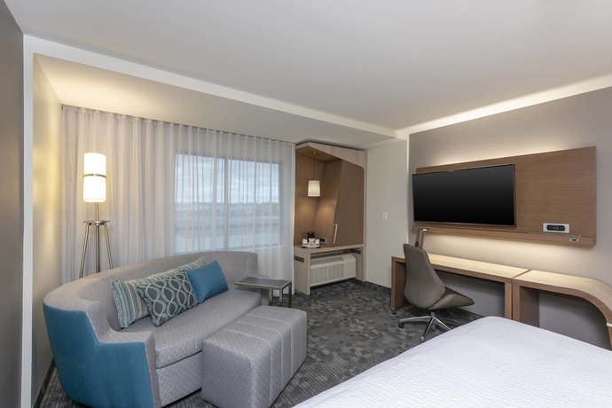 Imagen de la habitación del Hotel Courtyard By Marriott Cleveland Elyria. Foto 13