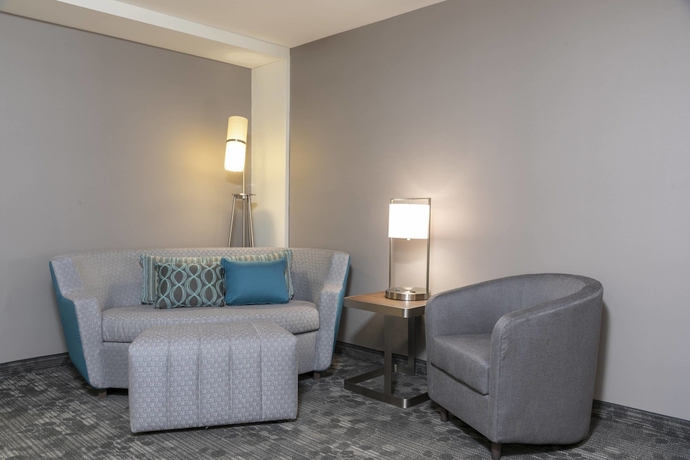 Imagen de la habitación del Hotel Courtyard By Marriott Cleveland Elyria. Foto 14