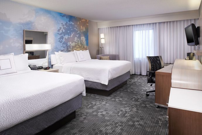 Imagen de la habitación del Hotel Courtyard By Marriott Cleveland Independence. Foto 12