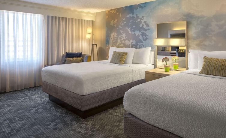 Imagen de la habitación del Hotel Courtyard By Marriott Cleveland Westlake. Foto 8