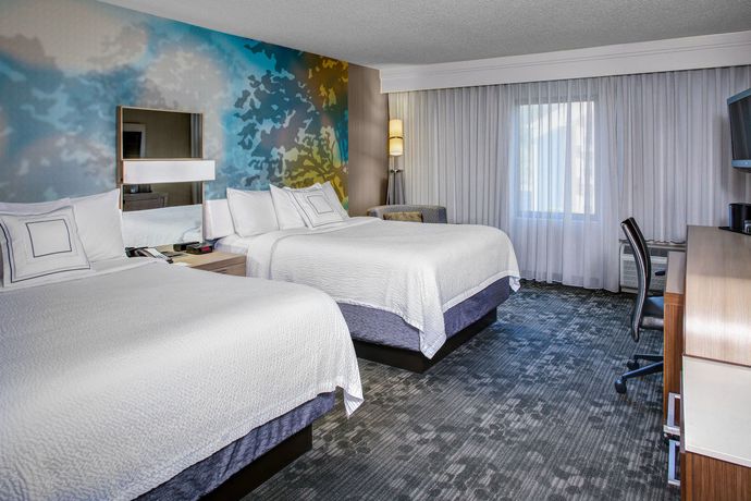 Imagen de la habitación del Hotel Courtyard By Marriott Cleveland Westlake. Foto 9