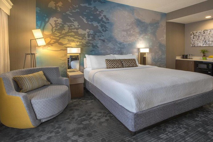 Imagen de la habitación del Hotel Courtyard By Marriott Cleveland Westlake. Foto 14