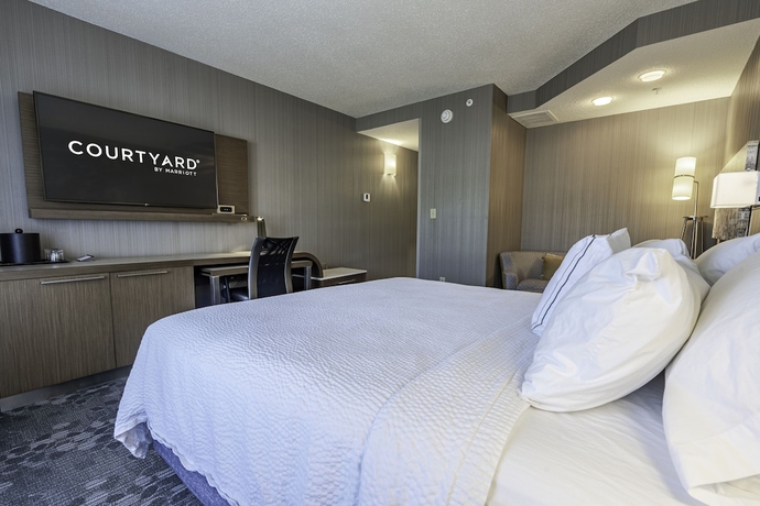 Imagen de la habitación del Hotel Courtyard By Marriott Cleveland Willoughby. Foto 3