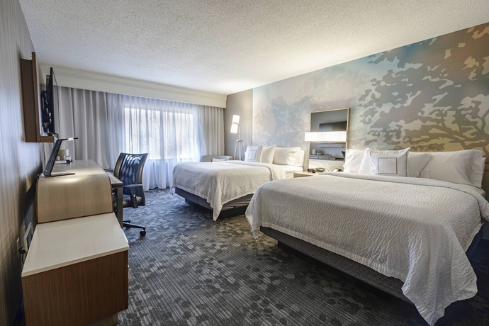 Imagen de la habitación del Hotel Courtyard By Marriott Cleveland Willoughby. Foto 4