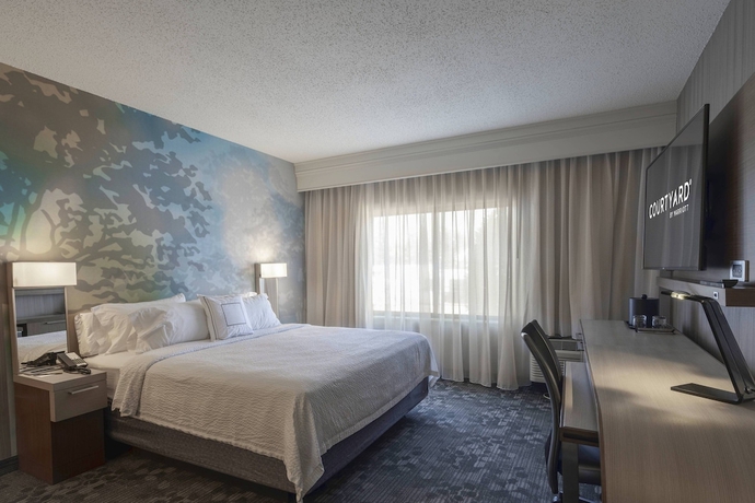 Imagen de la habitación del Hotel Courtyard By Marriott Cleveland Willoughby. Foto 8