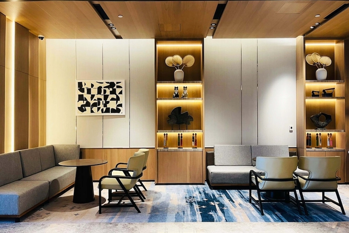 Imagen del bar/restaurante del Hotel Courtyard By Marriott Colombo. Foto 2