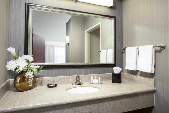 Imagen de la habitación del Hotel Courtyard By Marriott Columbia Missouri. Foto 7