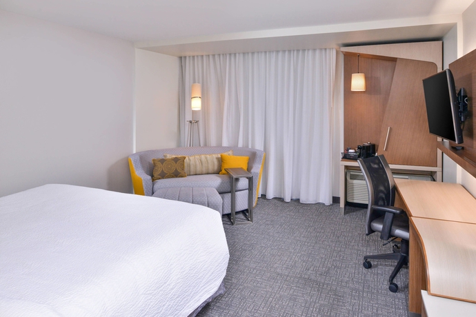 Imagen de la habitación del Hotel Courtyard By Marriott Columbus Grove City. Foto 3