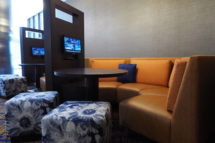 Imagen de los interiores del Hotel Courtyard By Marriott Columbus West/hilliard. Foto 16