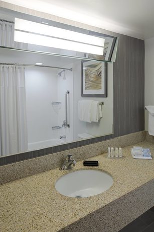 Imagen de la habitación del Hotel Courtyard By Marriott Columbus West/hilliard. Foto 14