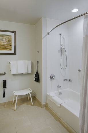 Imagen de la habitación del Hotel Courtyard By Marriott Columbus West/hilliard. Foto 15