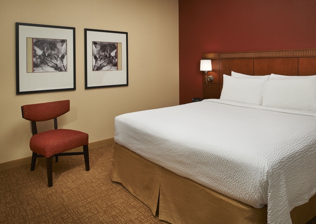 Imagen de la habitación del Hotel Courtyard By Marriott Columbus Worthington. Foto 6