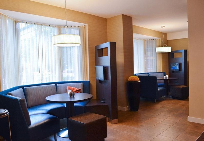 Imagen general del Hotel Courtyard By Marriott Concord. Foto 7