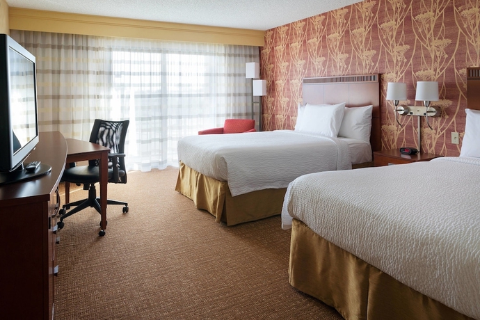 Imagen de la habitación del Hotel Courtyard By Marriott Costa Mesa South Coast Metro. Foto 11