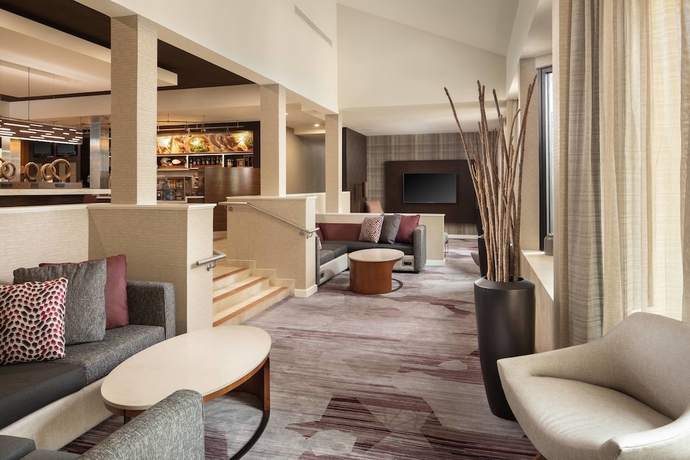 Imagen de los interiores del Hotel Courtyard By Marriott Costa Mesa South Coast Metro. Foto 16