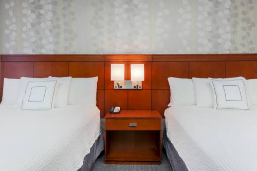 Imagen de la habitación del Hotel Courtyard By Marriott Dallas Arlington South. Foto 5