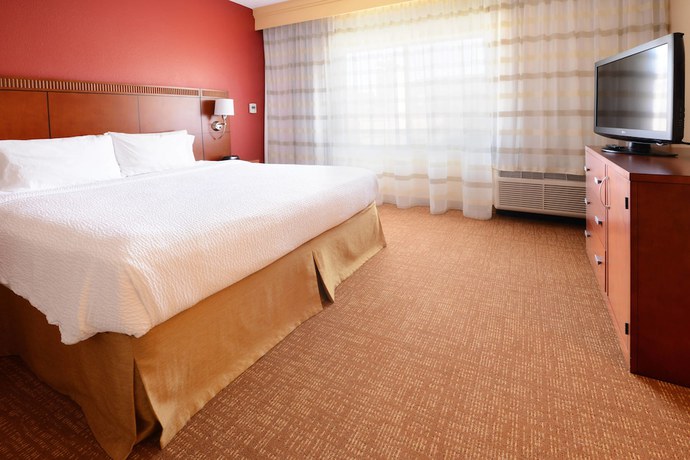 Imagen de la habitación del Hotel Courtyard By Marriott Dallas Arlington/entertainment Dist. Foto 13
