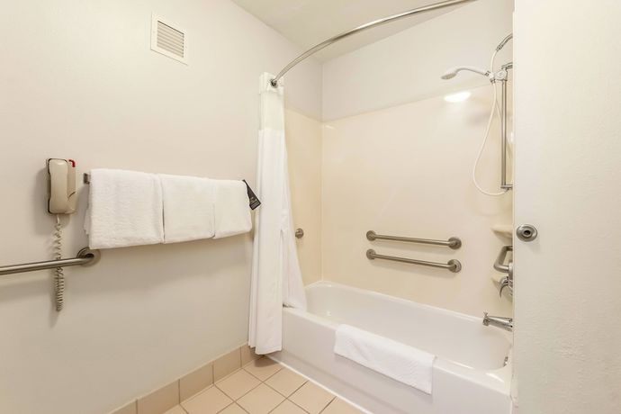Imagen de la habitación del Hotel Courtyard By Marriott Dallas Dfw Airport South/irving. Foto 11
