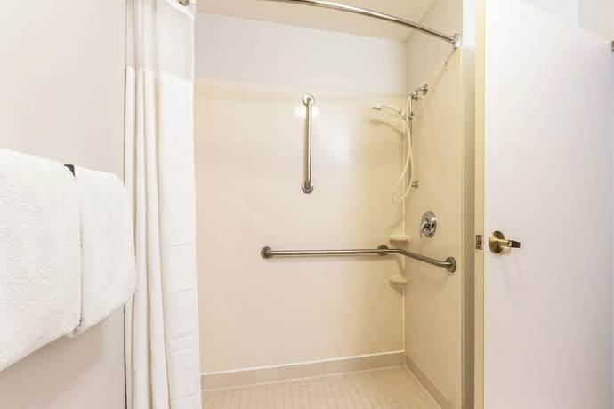 Imagen de la habitación del Hotel Courtyard By Marriott Dallas Dfw Airport South/irving. Foto 12