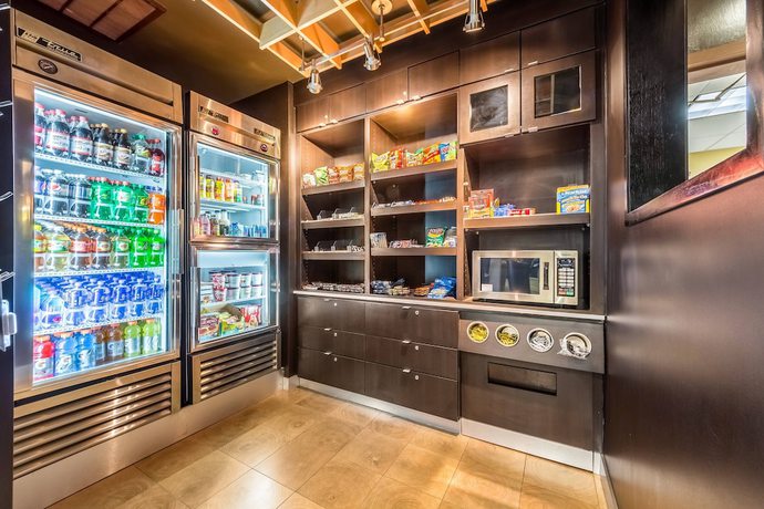 Imagen de los interiores del Hotel Courtyard By Marriott Dallas Dfw Airport South/irving. Foto 18