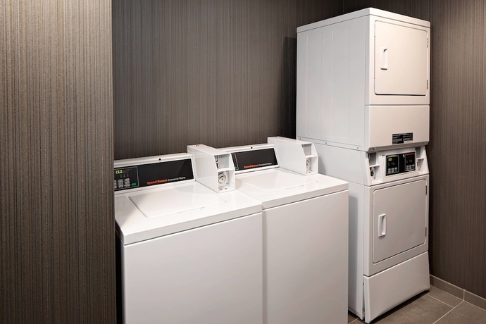 Imagen general del Hotel Courtyard By Marriott Dallas Downtown/reunion District. Foto 2