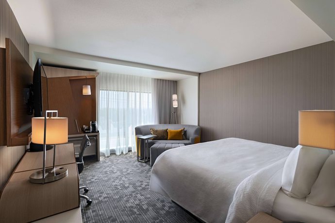 Imagen de la habitación del Hotel Courtyard By Marriott Dallas Grand Prairie. Foto 12