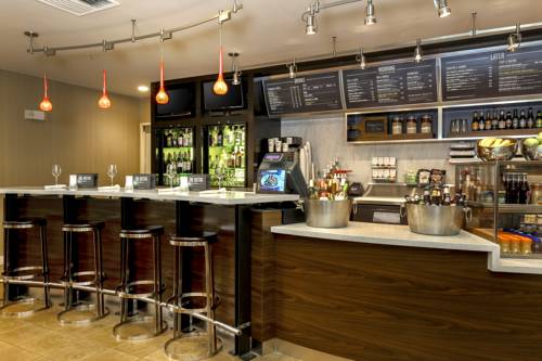 Imagen de la habitación del Hotel Courtyard By Marriott Dallas - Lewisville. Foto 2