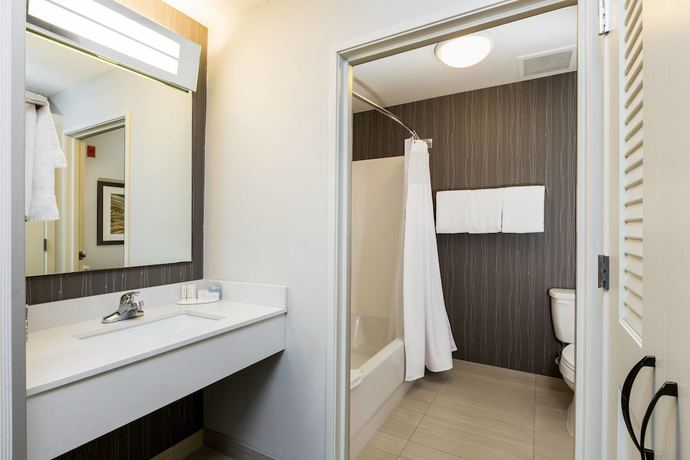 Imagen de la habitación del Hotel Courtyard By Marriott Dallas Mesquite. Foto 10